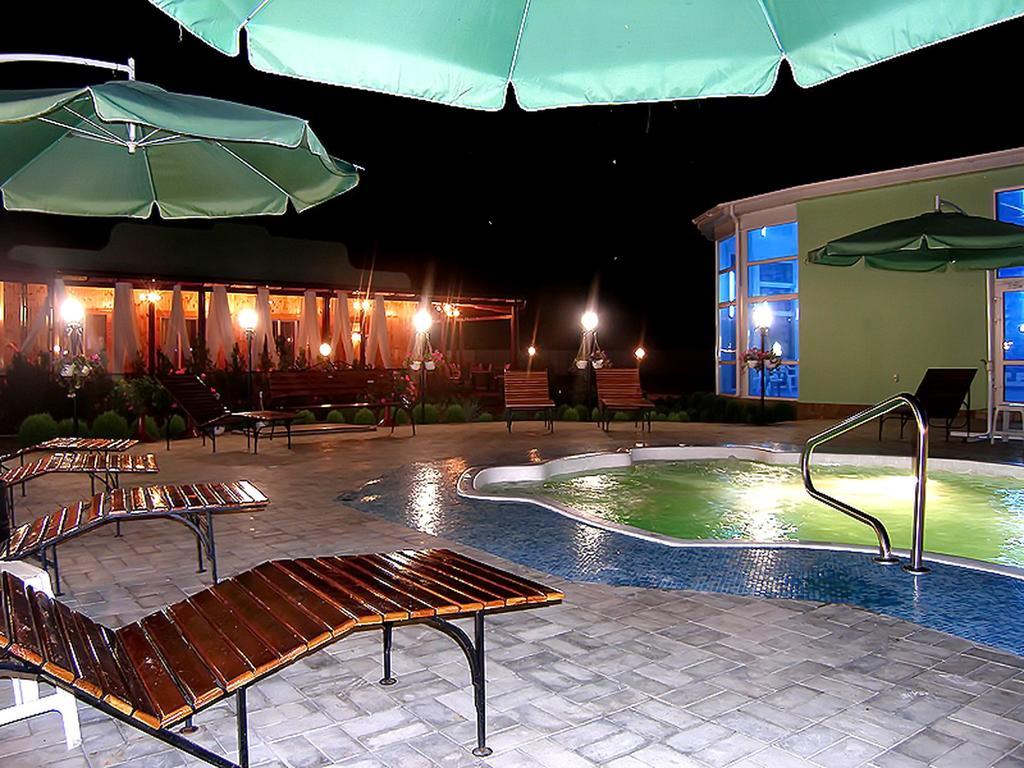 Edem Hotel Zatoka Exterior foto